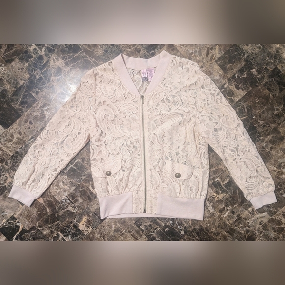 5/$25 Love on a Hanger Lace Jacket - Picture 3 of 5